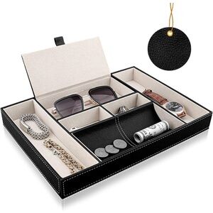 Black and Cream Jewelry Organizer